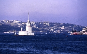 Der Leanderturm im Bosporus dient als Seezeichen und Radarstation : Seezeichen, Leuchtfeuer, Radar, Bosporus